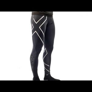 2XU men’s Elite Compression pants